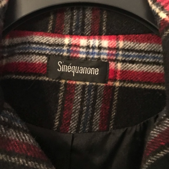 Wool coat - Picture 2 of 4